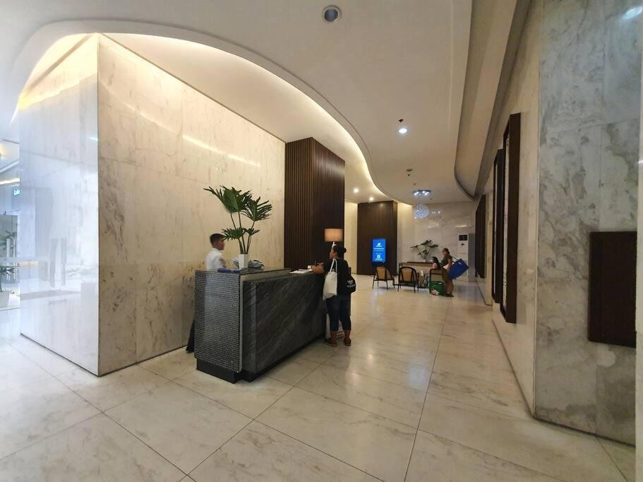 Bgc Taguig Cozy 2 Bedroom Loft, With Stunning Bgc Skyline View! Манила Екстериор снимка